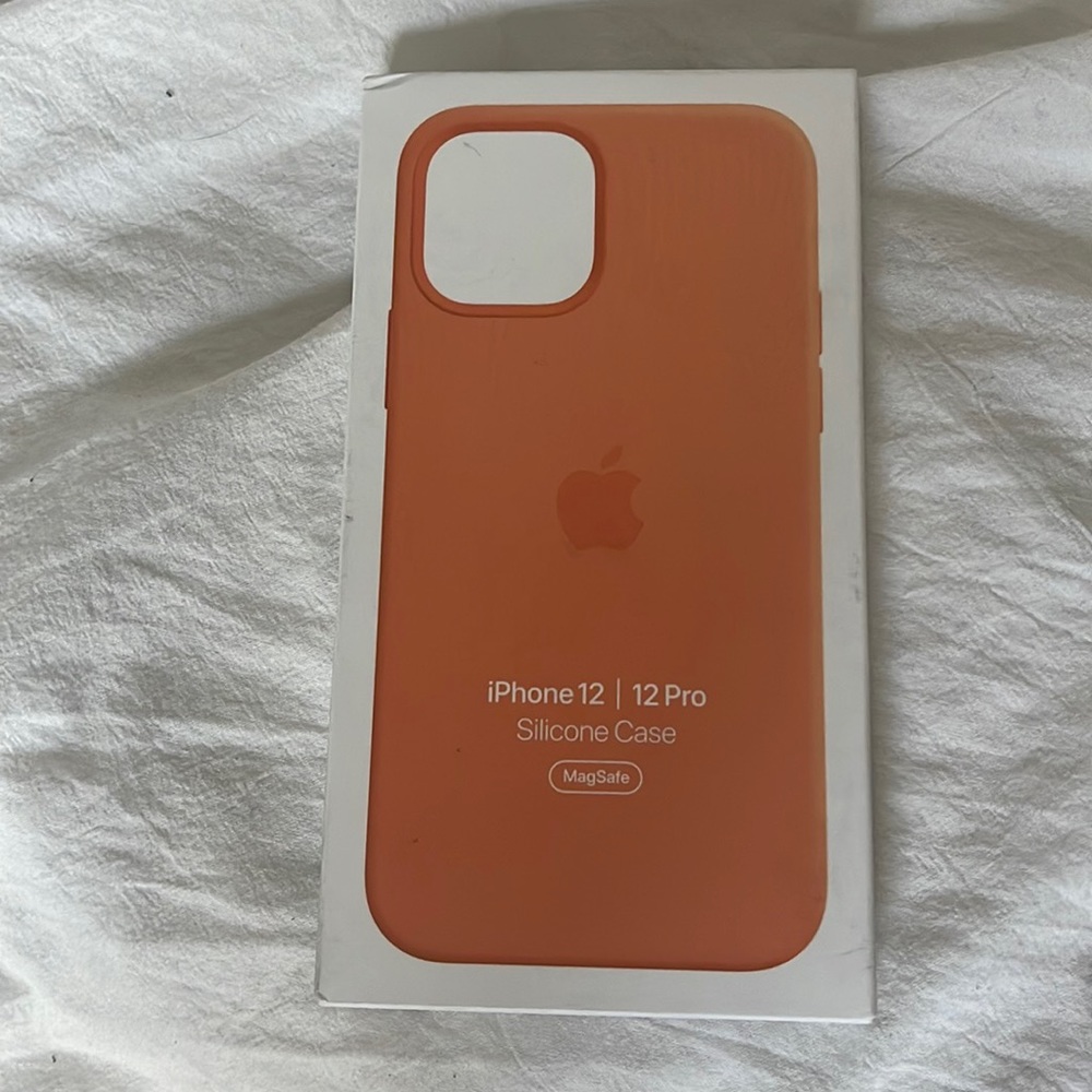 IPhone 12 Pro silicone case